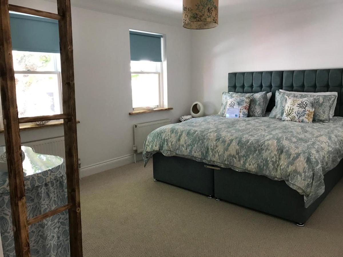 The Beach House Holiday Apartments Eastbourne Zewnętrze zdjęcie