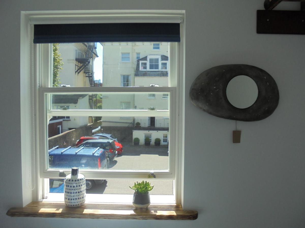 The Beach House Holiday Apartments Eastbourne Zewnętrze zdjęcie