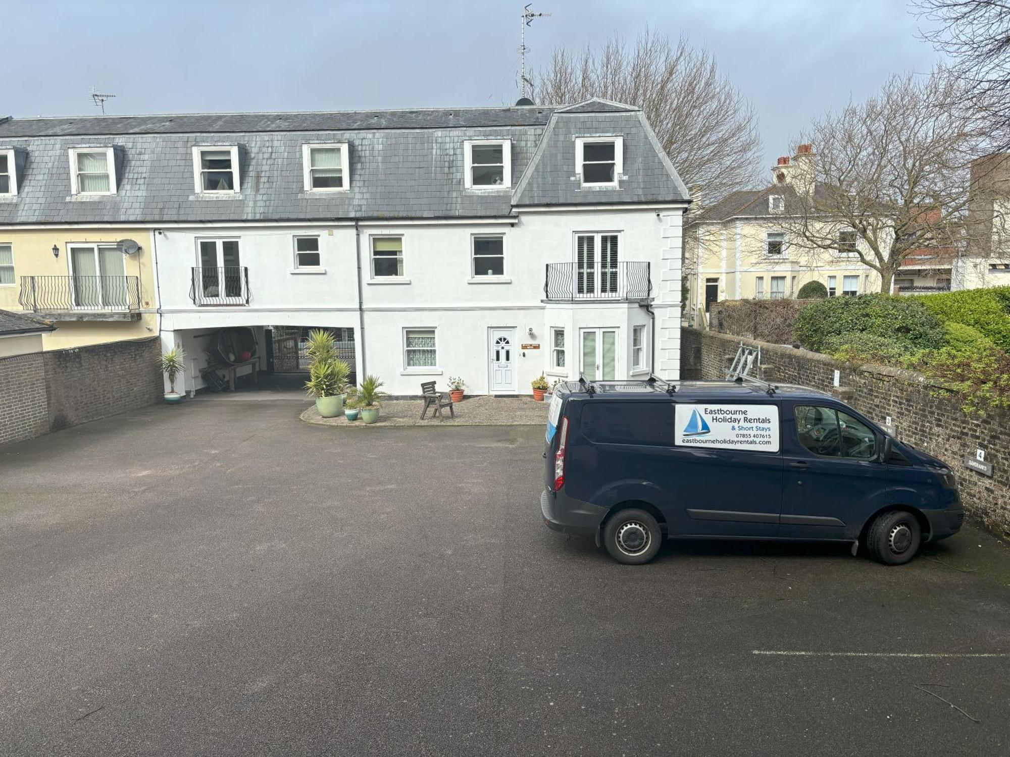 The Beach House Holiday Apartments Eastbourne Zewnętrze zdjęcie