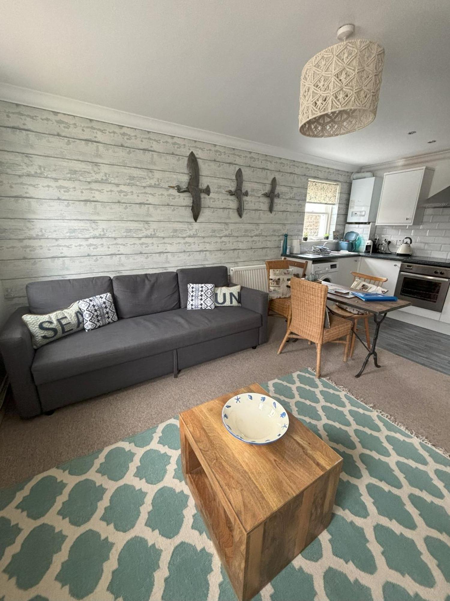 The Beach House Holiday Apartments Eastbourne Zewnętrze zdjęcie