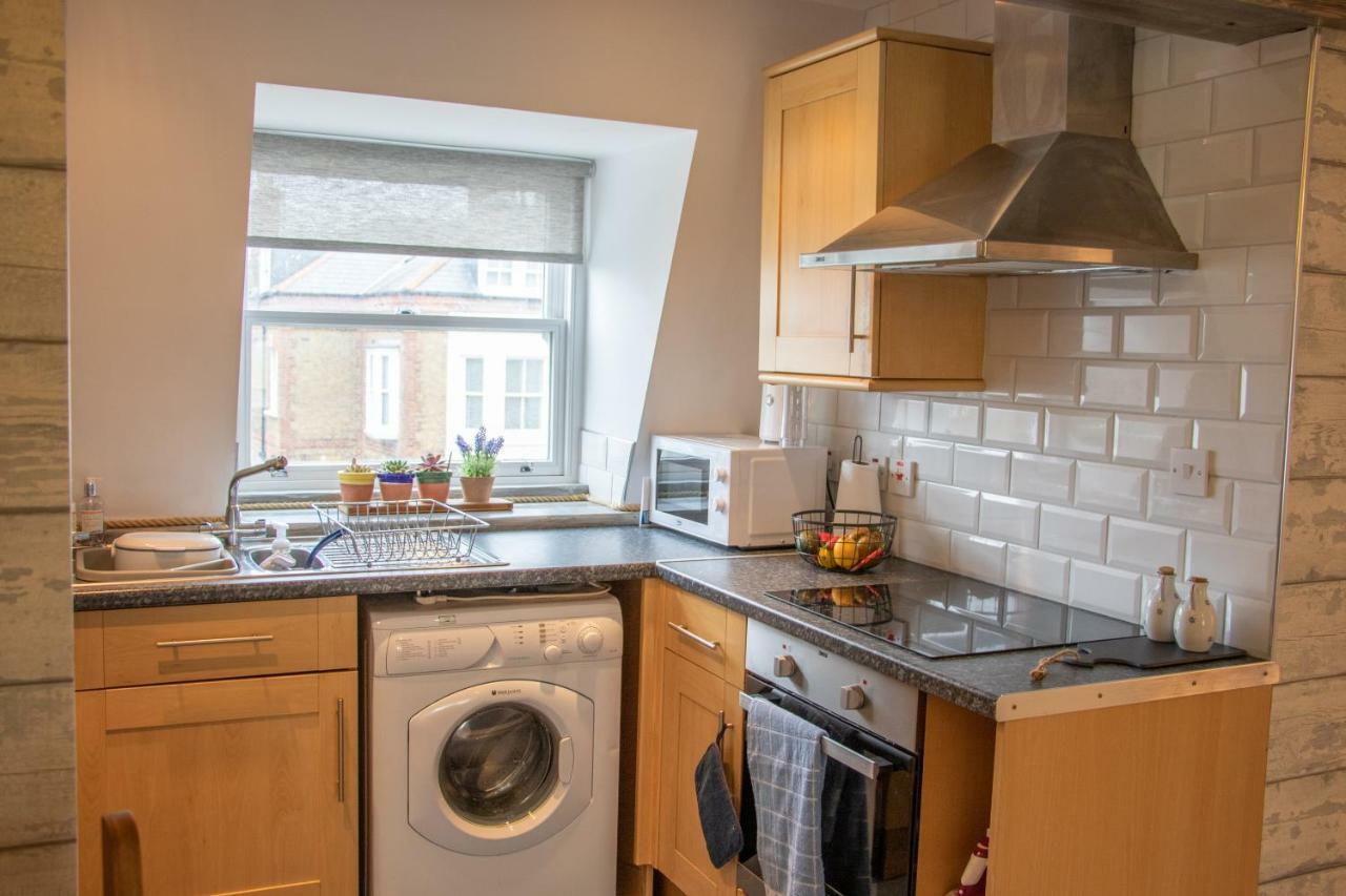 The Beach House Holiday Apartments Eastbourne Zewnętrze zdjęcie